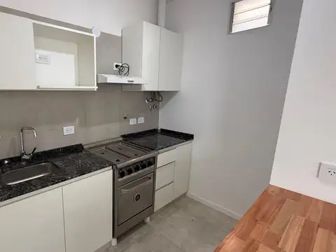 Depto Tipo Casa 4 ambientes con 2 baños