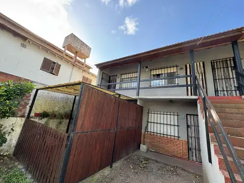 Depto Tipo Casa en Venta de 2 ambientes