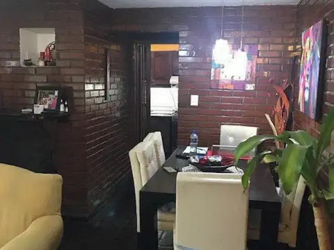 EXCLTE. DUPLEX 5 AMB. EN SAN FERNANDO