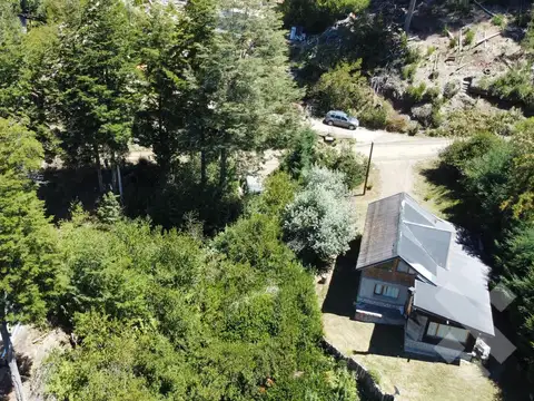 VENTA TERRENO 1637 M2 - VILLA CORRENTOSO - VILLA LA ANGOSTURA - NEUQUEN