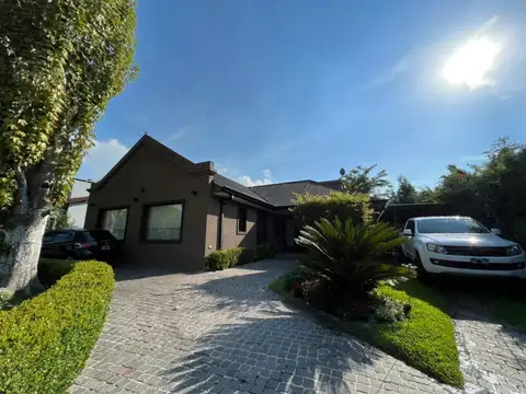 Casa en alquiler de 4 Ambientes en Fincas de Iraola I