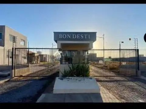 Venta Terreno en Rodeo Del Medio Barrio Privado Bon Desti