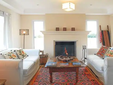 Casa en Alquiler de 4 dormitorios