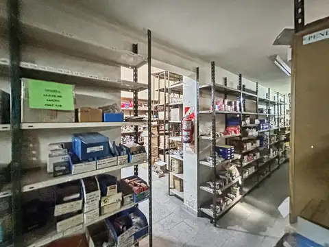 Local en Alquiler 40 años