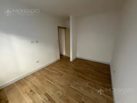 Depto Tipo Casa en Alquiler A Estrenar