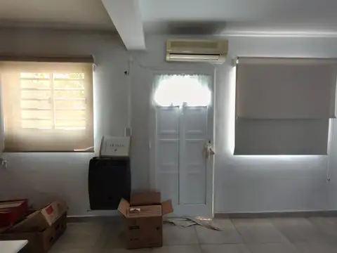 Depto Tipo Casa 4 ambientes con 1 baño