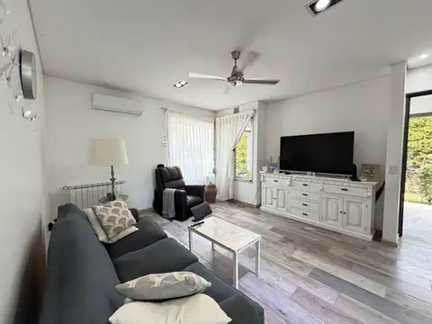 Casa en Venta en Puerto Roldan, USD 280.000