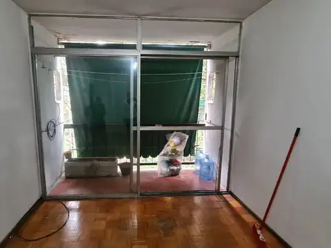 EN VENTA EN CIUDAD JARDIN DEPARTAMENTO DE 2 AMB 1 DORMITORIO - 5134