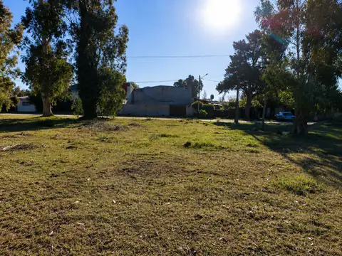 VENTA LOTE 300 M2 BARRIO 2 DE ABRIL