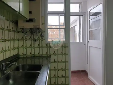 Departamento en Alquiler en Florida Mitre/Este, $ 700.000