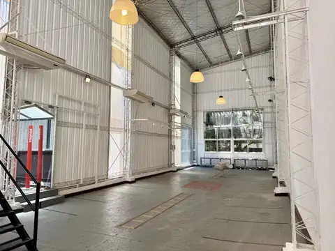 Galpon en Alquiler en Las Cañitas, USD 5.000