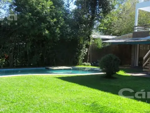 Casa en Venta al Este