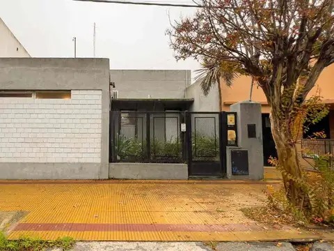 ALQUILER CASA - IDEAL OFICINAS/CONSULTORIO