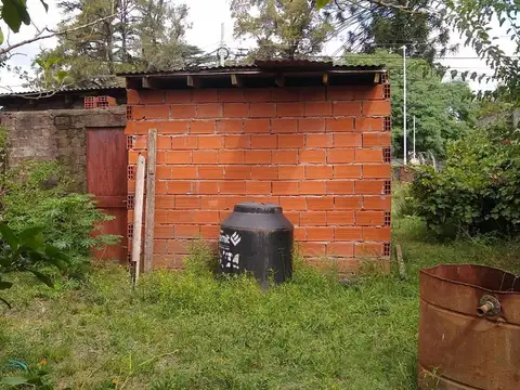 VENTA DE TERRENO CON MEJORAS EN LOS POLVORINES