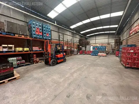 Depósito en Manzanares