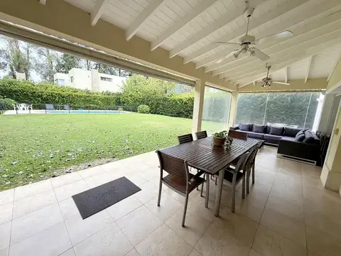 Casa en Venta de 4 dormitorios