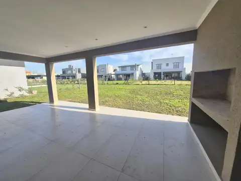 Casa en Venta en San Pablo, USD 245.000