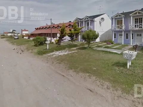 VENTA DE DUPLEX 3 AMBIENTES EN MAR DEL TUYU