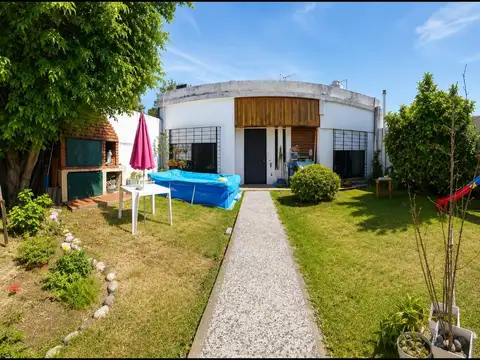 Ph en venta 4 ambientes en planta baja, con patio, lavadero y jardín