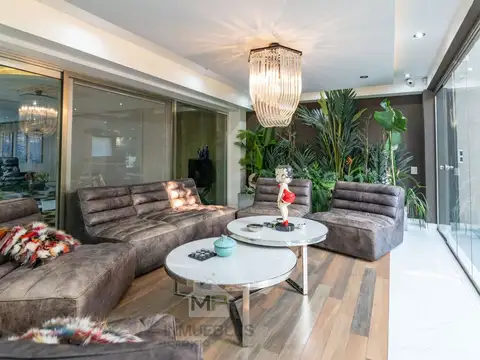 Casa 7 ambientes con 7 baños