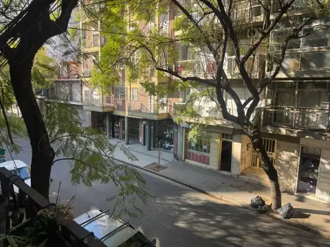 Depto Tipo Casa en Venta de 6 ambientes