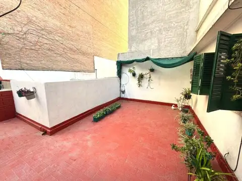 Depto Tipo Casa en Venta 43 años