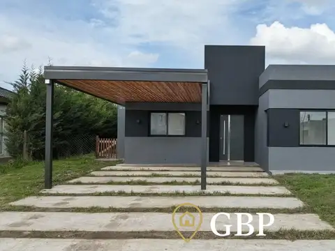 Casa En Venta, Barrio San Felipe, Canning