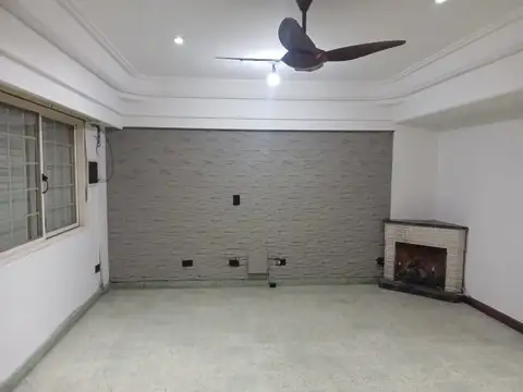 Casa en Alquiler de 3 dormitorios