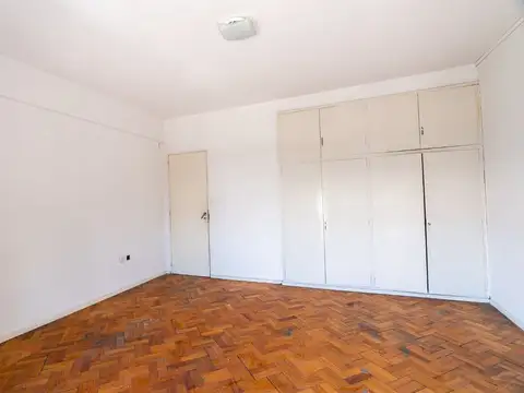 Depto Tipo Casa en Alquiler 40 años