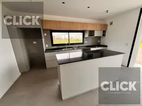 Casa en Venta al Noreste
