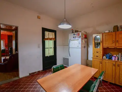 Casa 3 ambientes con 1 baño