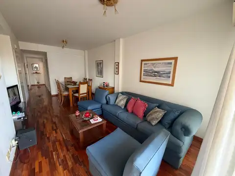Excelente semipiso de 3 ambientes