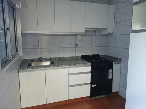 Venta Galpon + Local y 2 deptos 3 amb, L. Mirador
