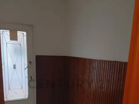 Felipe Vallese 1600, Piso 0