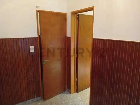 Oficina 2 ambientes con 1 baño