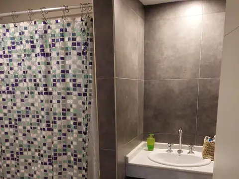 Semipiso 3 amb balcon AMOBLADO 