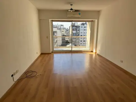 Alquiler un ambiente Balvanera balcon Pileta Gym