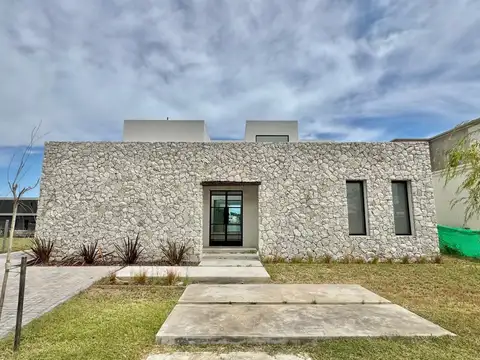Casa en Venta en Villanueva, USD 553.000