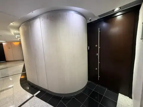 Oficina 4 ambientes con 2 baños