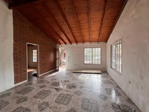 Casa en Venta con 1 cochera