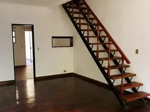 Depto Tipo Casa en Venta en Victoria Barrio Centro, USD 155.000