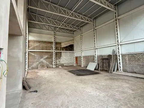 Local en Alquiler en Urca, $ 3.000.000