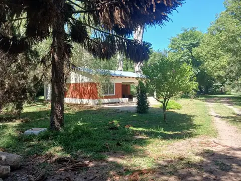 VENTA DE CASAQUINTA EN CAÑUELAS