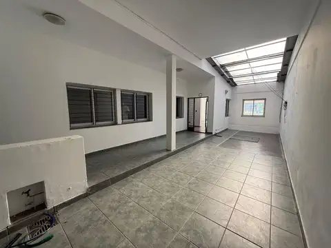 Casa en Alquiler de 3 dormitorios