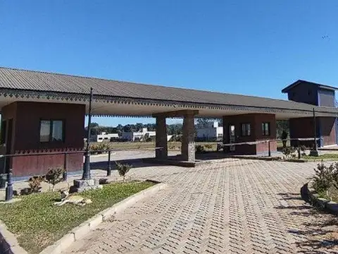Venta de lote en Barrio San Fermín en Pontevedra