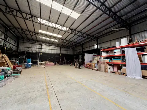 alquiler deposito 650m2 fisherton