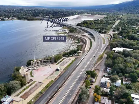 VENTA Casa a estrenar 2 dormitorios – pileta – COMUNA SAN ROQUE