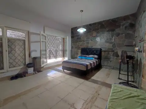 Pasaje Domingo Funes 400, Piso 0