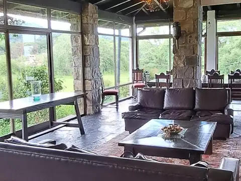 Hotel en Venta 60 años