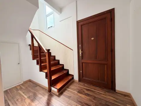 Depto Tipo Casa en Venta 69 años